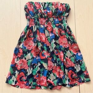 Forever 21 Y2K RED/BLUE FLORAL TUBE TOP SIZE SMALL